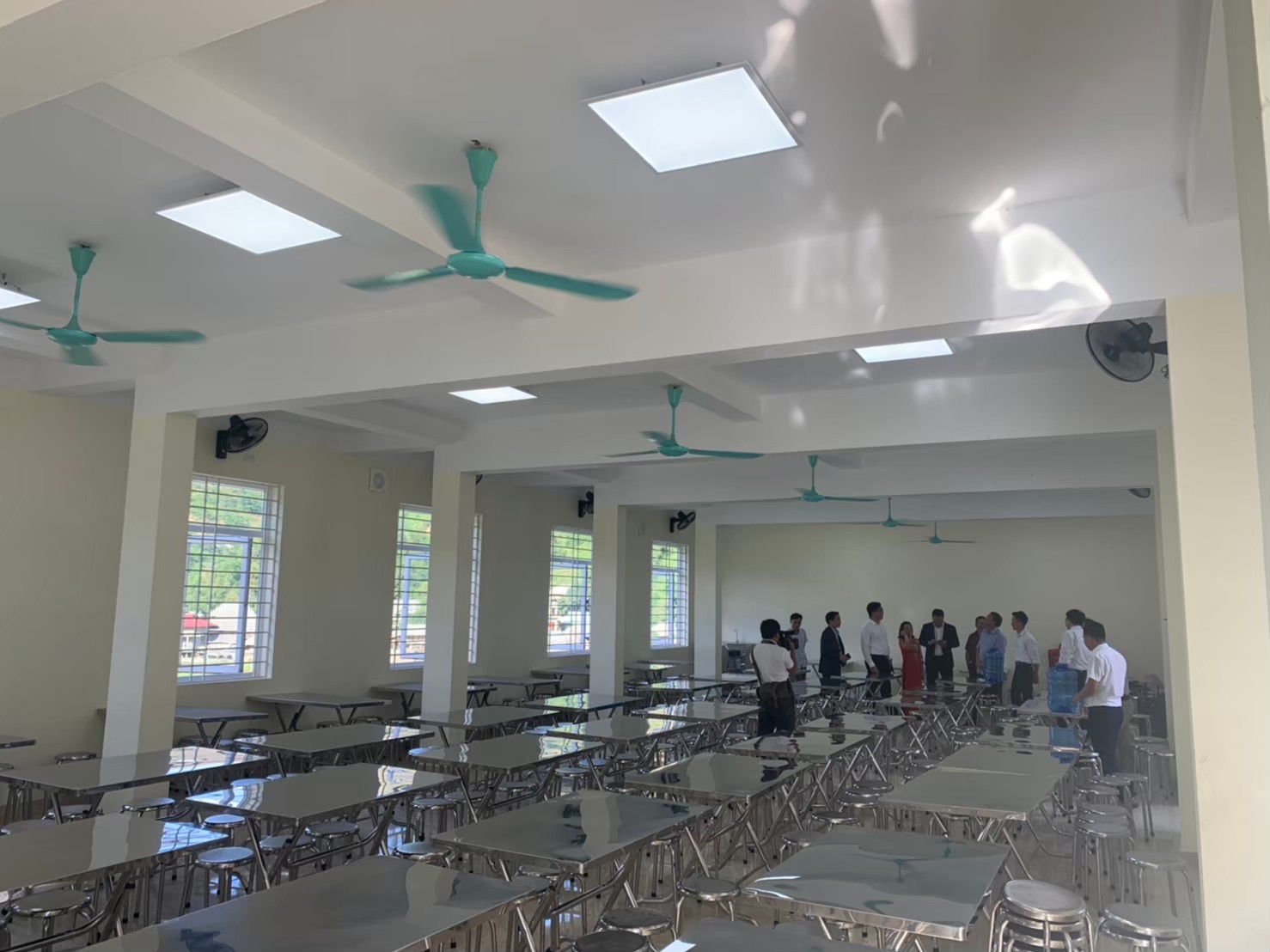 OPENING CEREMONY OF CAO PHA PRIMARY SCHOOL/Can Pha小学校の設立セレモニーに出席しました。