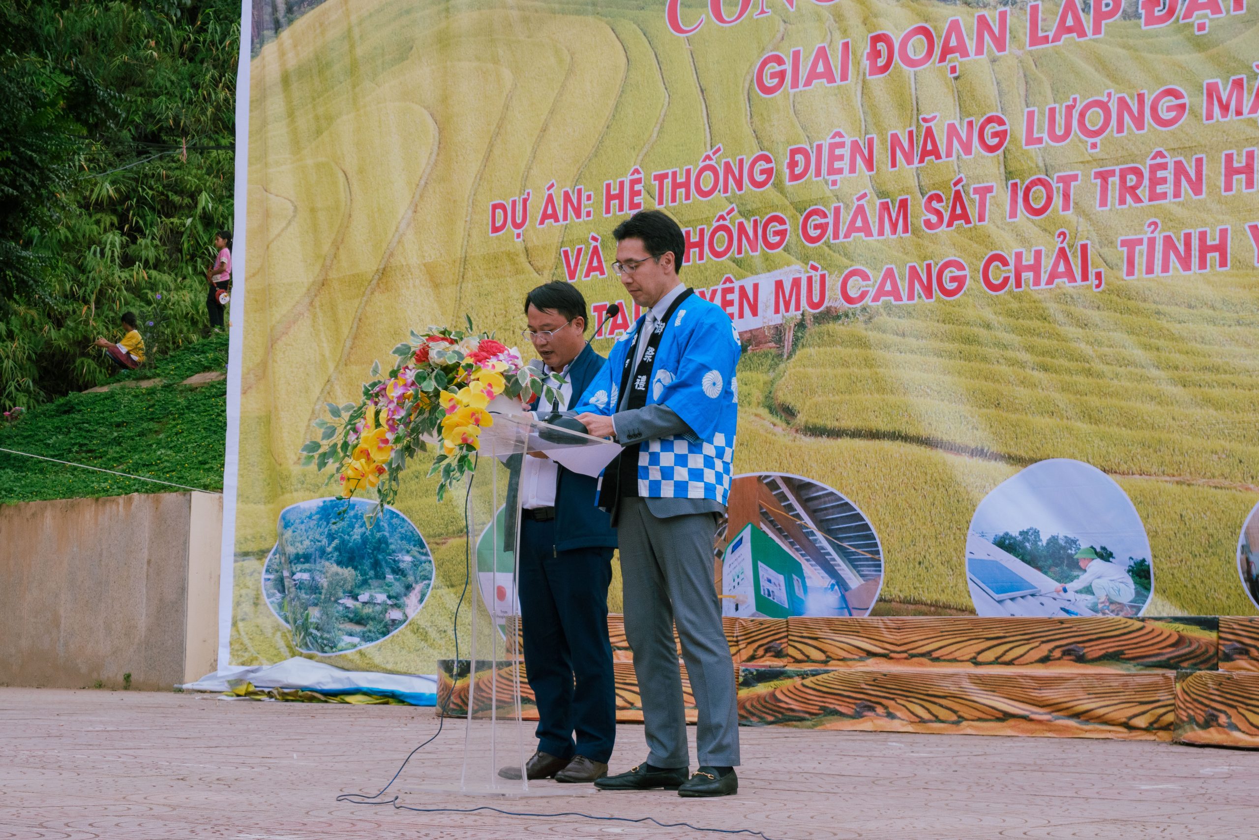 HOÀN THÀNH DỰ ÁN HỖ TRỢ DOANH NGHIỆP VỪA VÀ NHỎ VÀ KINH DOANH SDGs CỦA JICA VỀ THIẾT BỊ PHÁT ĐIỆN NĂNG LƯỢNG MẶT TRỜI, THIẾT BỊ LƯU TRỮ VÀ HỆ THỐNG GIÁM SÁT IoT TRÊN NỀN TẢNG ĐIỆN TOÁN ĐÁM MÂY HOÀN THÀNH DỰ ÁN HỖ TRỢ DOANH NGHIỆP VỪA VÀ NHỎ VÀ KINH DOANH SDGs CỦA JICA VỀ THIẾT BỊ PHÁT ĐIỆN NĂNG LƯỢNG MẶT TRỜI, THIẾT BỊ LƯU TRỮ VÀ HỆ THỐNG GIÁM SÁT IoT TRÊN NỀN TẢNG ĐIỆN TOÁN ĐÁM MÂY